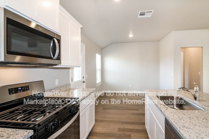 1613 Ruby Dr - Photo 5 of 21