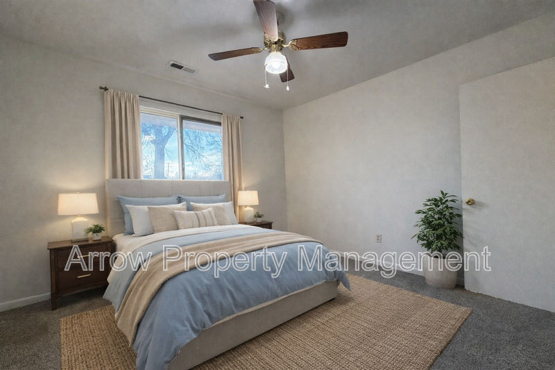 2000 Washington St - Photo 5 of 7