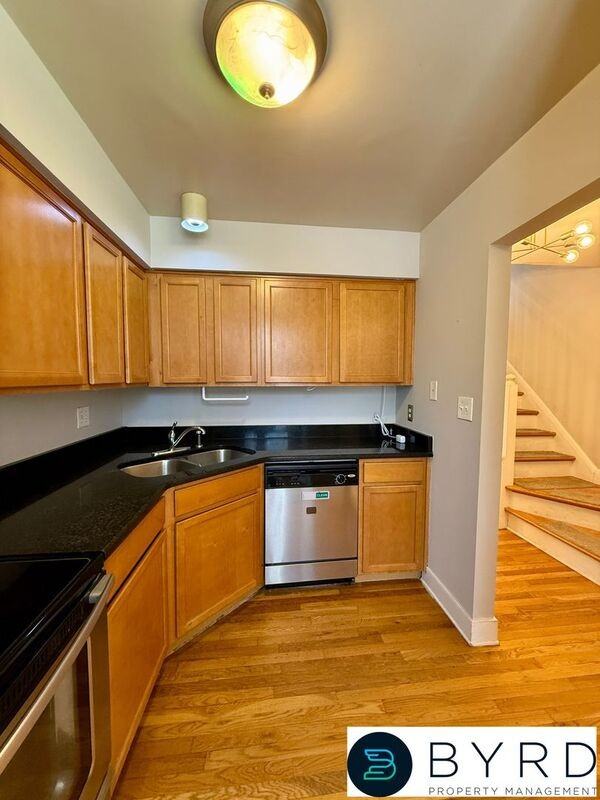 117 N 25th St - Photo 3 of 29