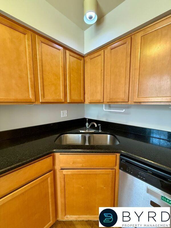 117 N 25th St - Photo 5 of 29