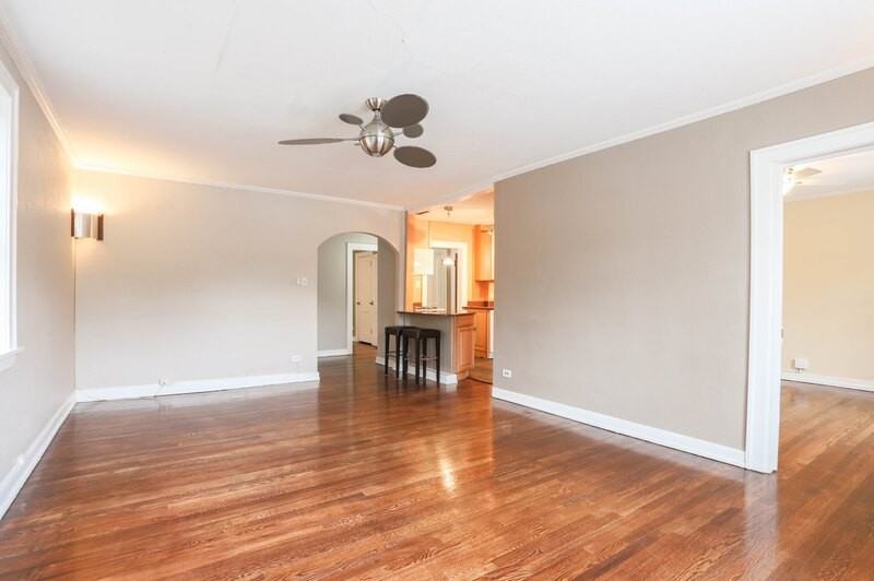 1446 N Gilpin St - Photo 5 of 23