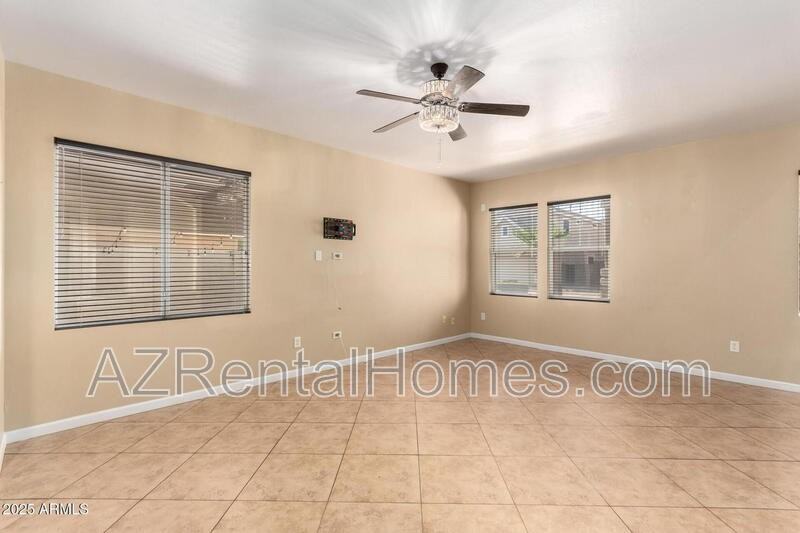 8721 E Lomita Cir - Photo 6 of 31