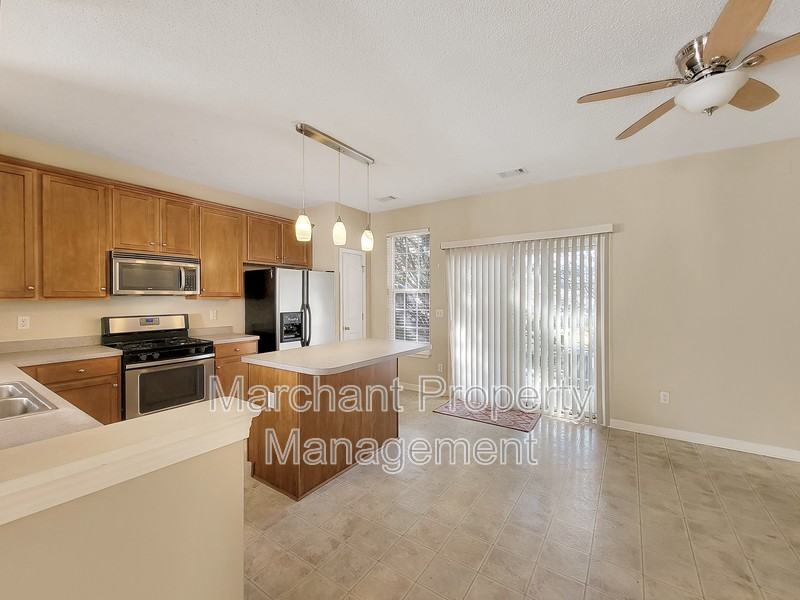 525 Fagin Cir - Photo 7 of 23