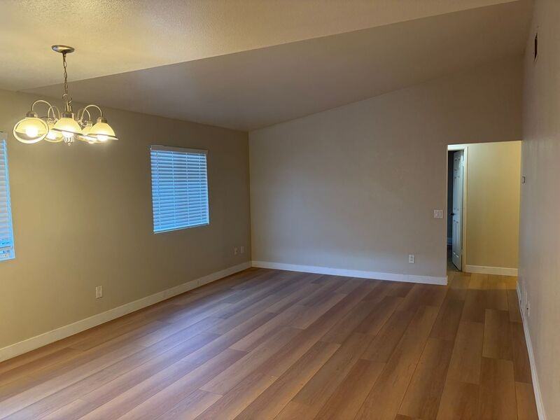 28138 Bavaria Dr - Photo 5 of 24