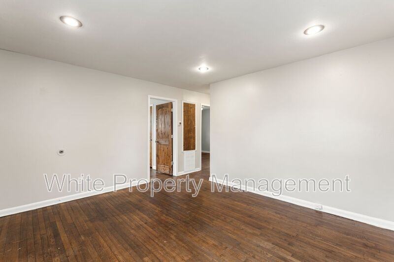 2317 Julia Ave #1 - Photo 3 of 15