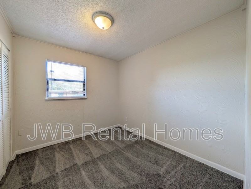 8603 Nassau Rd - Photo 7 of 16