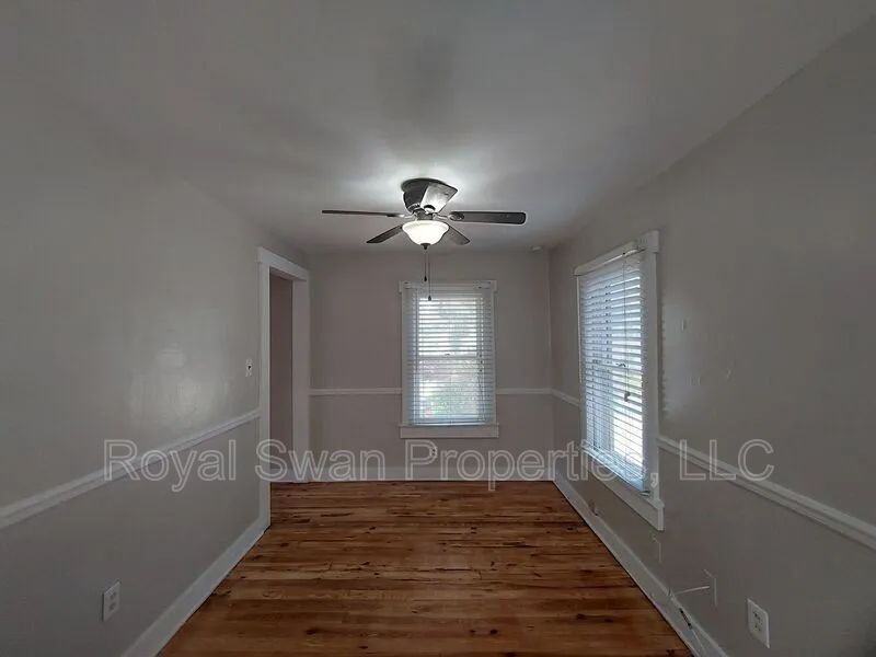 726 1/2 Mississippi Ave - Photo 7 of 14