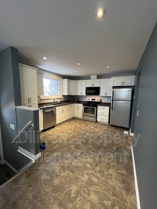 596 Garside Dr #1 - Photo 2 of 37