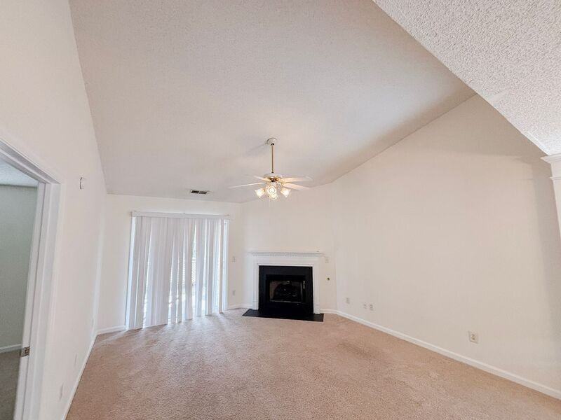 227 Hardee Ave - Photo 2 of 19