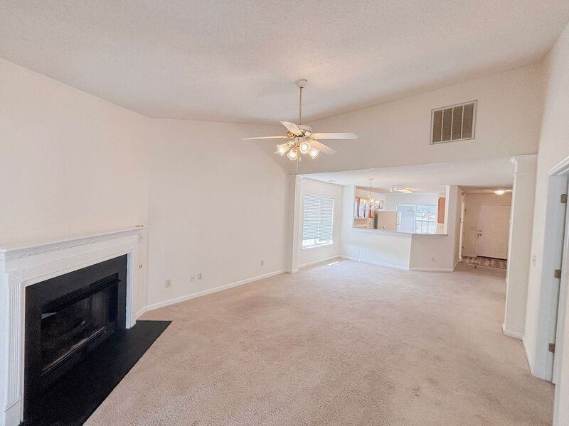 227 Hardee Ave - Photo 3 of 19