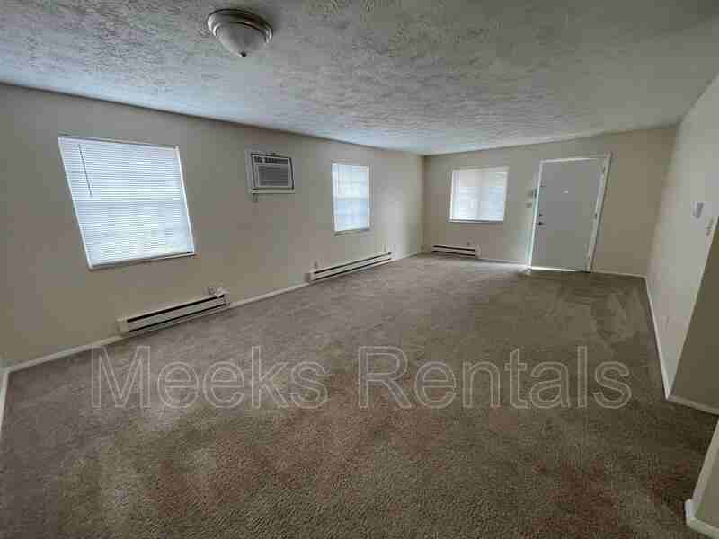 1739 6th Ave #B10 - Photo 6 of 7