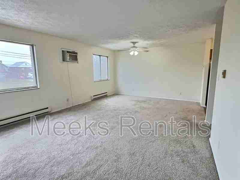 1739 6th Ave #B12 - Photo 4 of 8