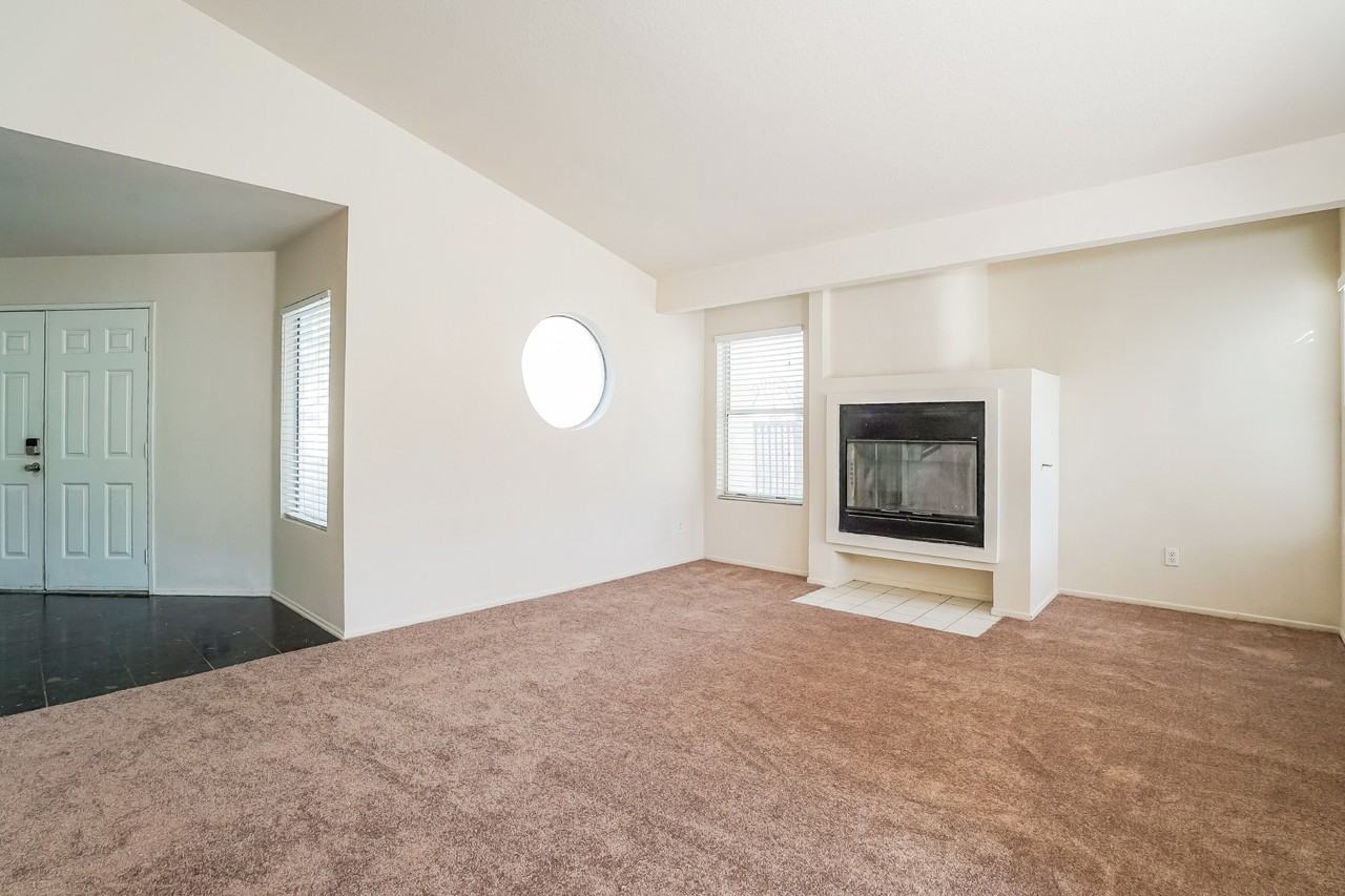 5316 Gardendale Ln - Photo 4 of 14