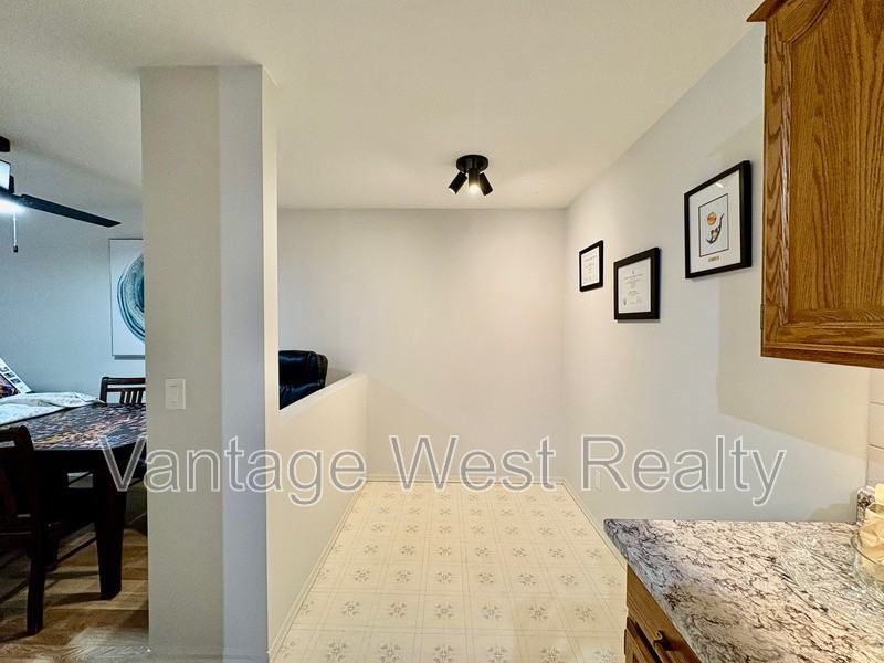 203-1385 Bertram - Photo 6 of 29