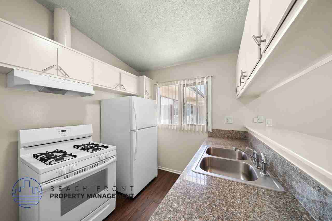1818 W. El Segundo Blvd. - Photo 5 of 23