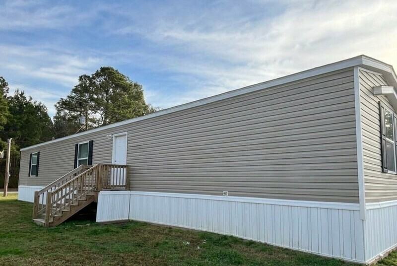 4301 Port Ct - Photo 2 of 10