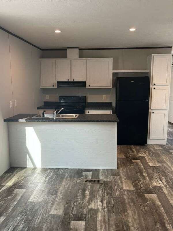 4301 Port Ct - Photo 5 of 10