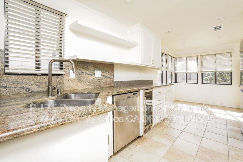 3221 Francois Dr - Photo 5 of 31