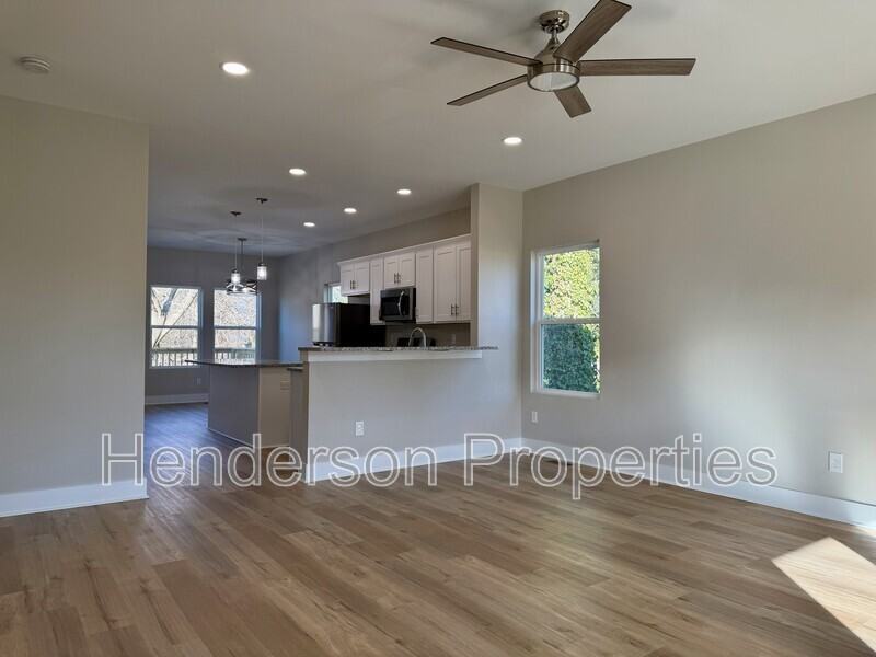 75 Woodsdale Pl Se - Photo 2 of 24