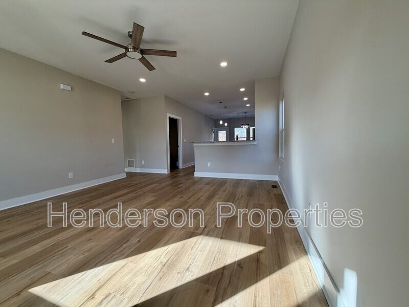 75 Woodsdale Pl Se - Photo 3 of 24