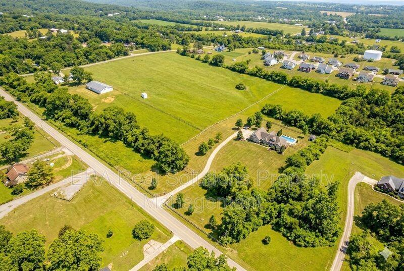 4332 Wayne Madison Rd - Photo 5 of 50