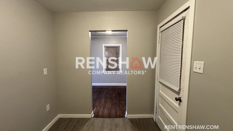 1599 Hope St - Photo 7 of 12