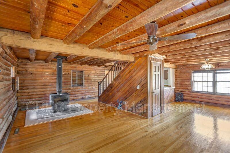 1575 Hudson Mill Rd - Photo 3 of 32