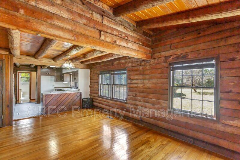 1575 Hudson Mill Rd - Photo 4 of 32