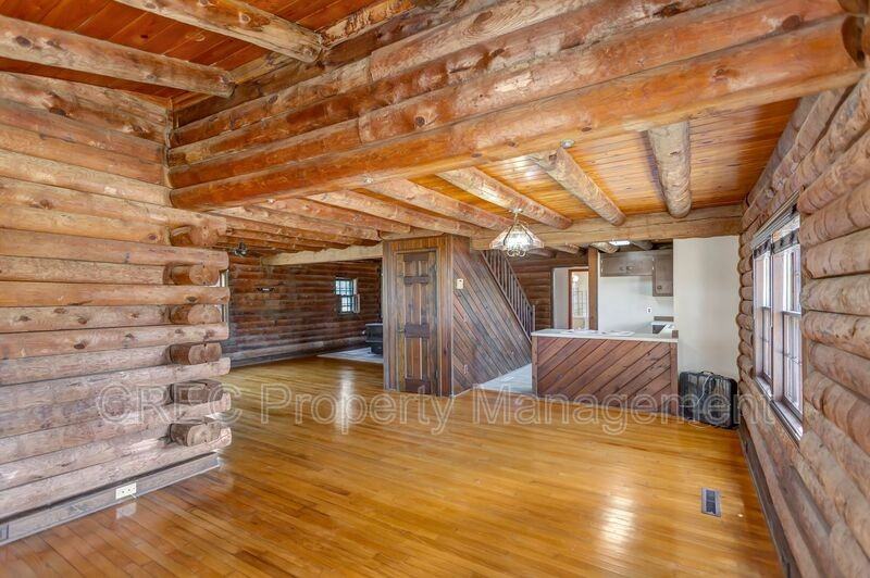 1575 Hudson Mill Rd - Photo 5 of 32