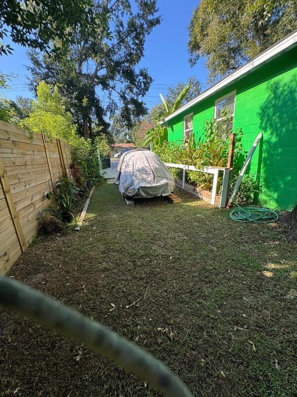 1612 Pepper Dr - Photo 4 of 18