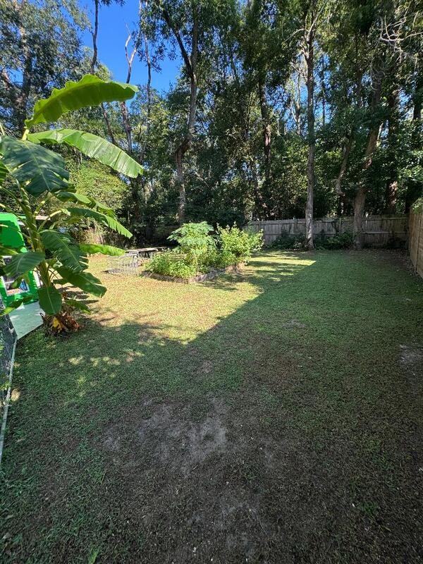 1612 Pepper Dr - Photo 5 of 18