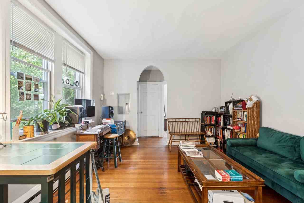 4537 Osage Avenue - Photo 3 of 15