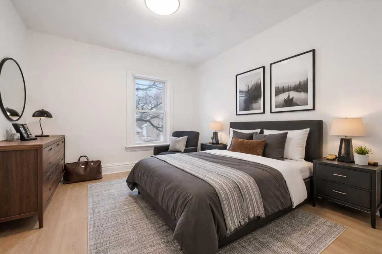 136 Paisley Street - Photo 5 of 12