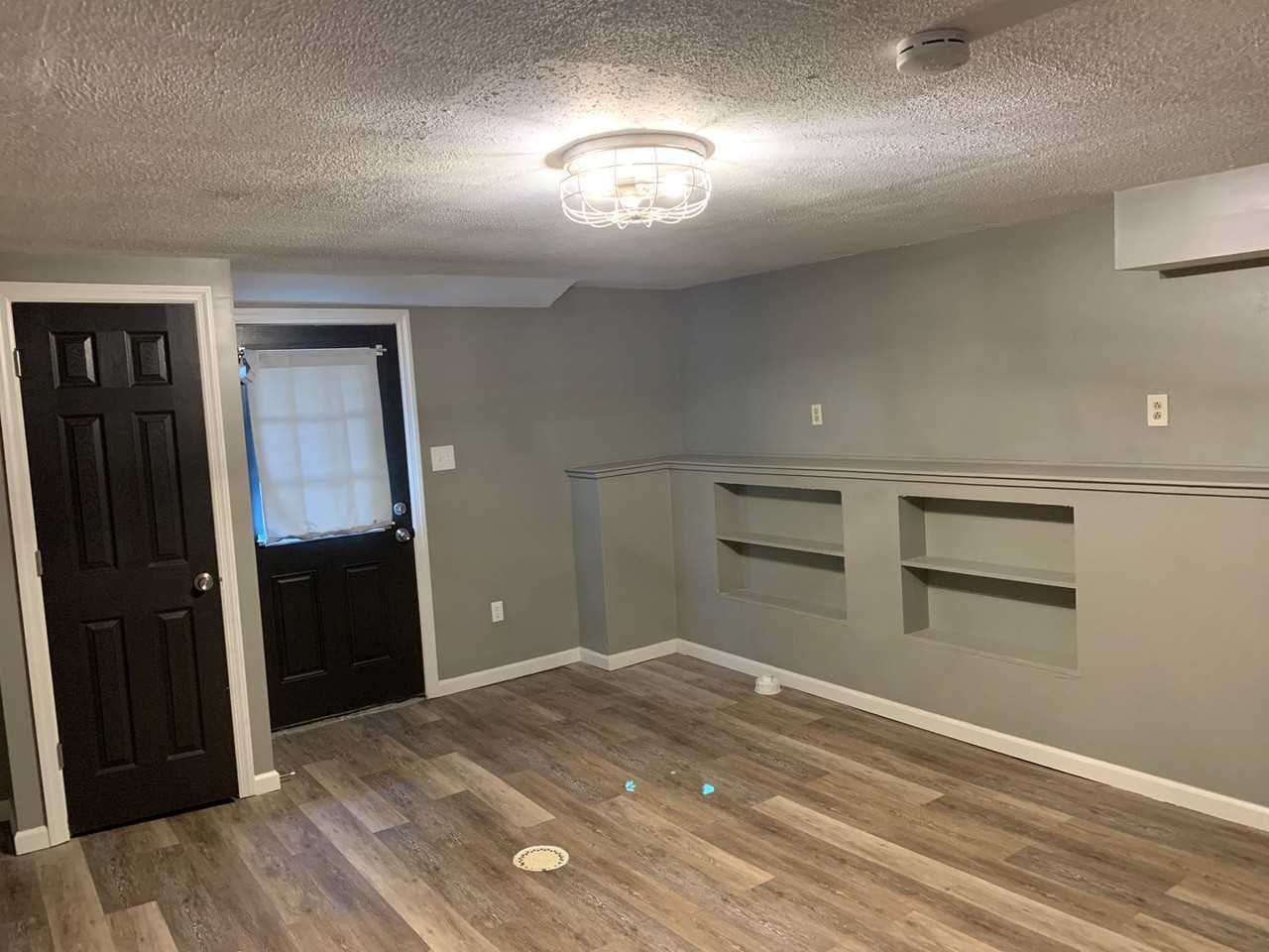 2630 Edwards Way - Photo 7 of 25