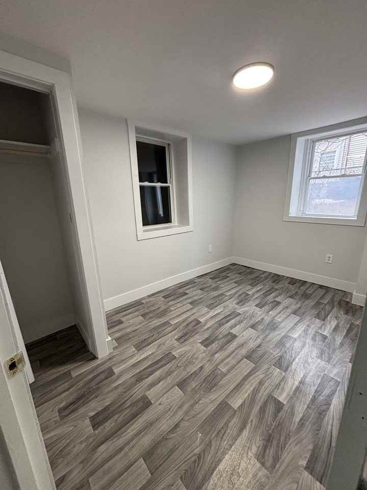 57 Thompson Street - Photo 7 of 18