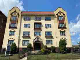 The Edge - Photo 1 of 1