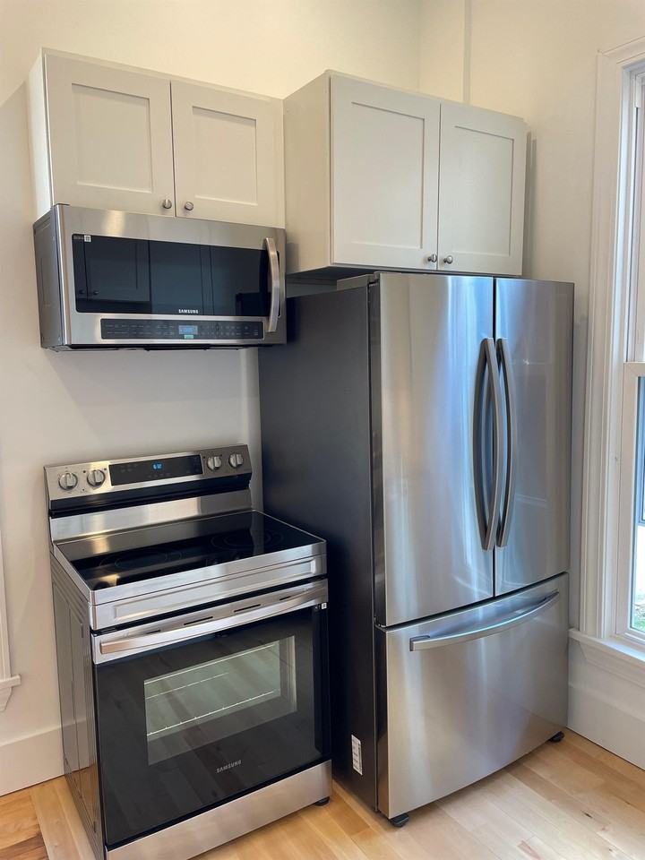 52 High Street - Photo 3 of 8