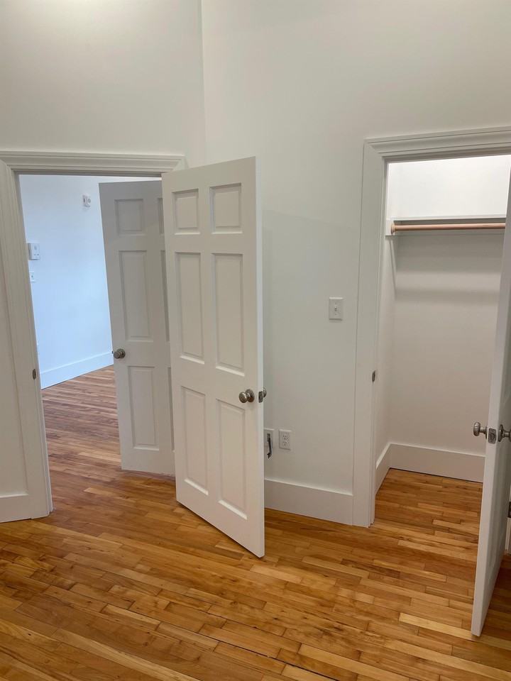 52 High Street - Photo 5 of 8