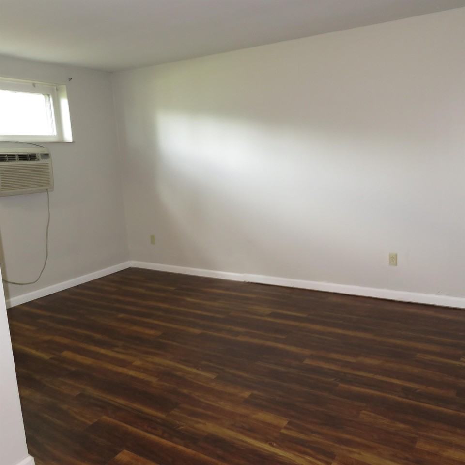 BRITTANY APTS -- 042 - Photo 2 of 17