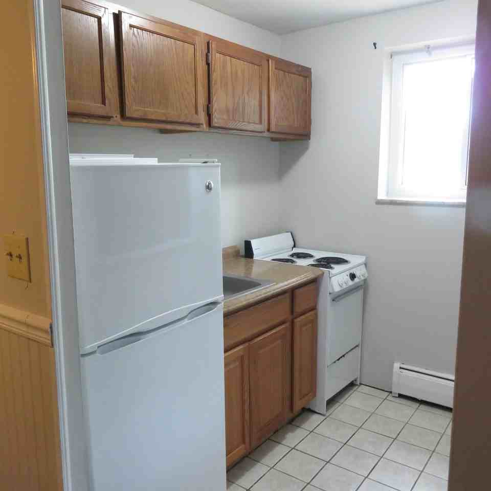 BRITTANY APTS -- 042 - Photo 3 of 17