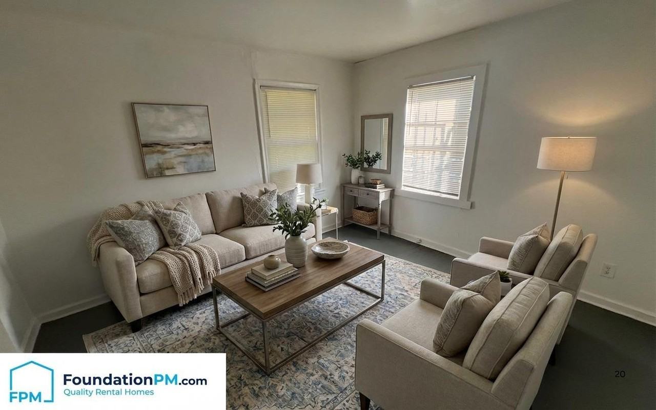 2320 East Warren Street - Photo 4 of 11