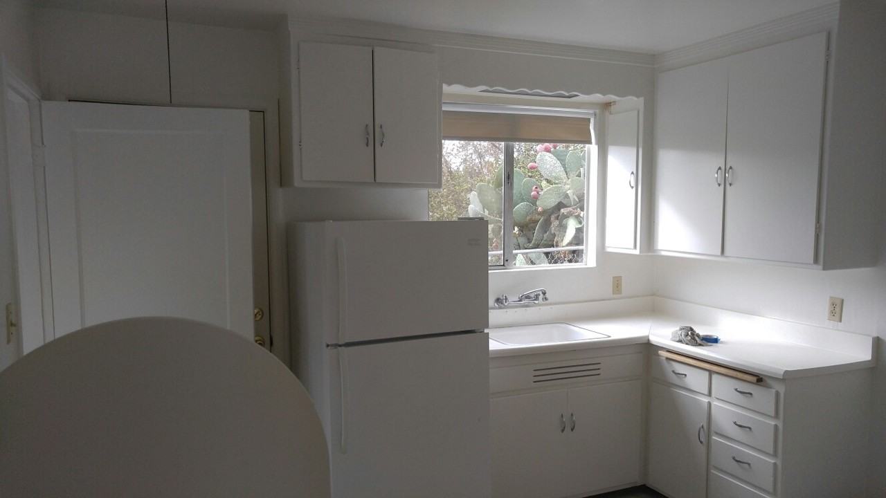 1701-1711 41st Ave - Photo 4 of 8