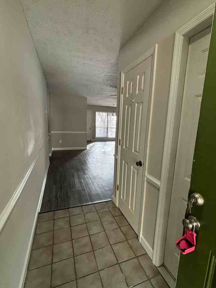 Sheffield Court - Photo 6 of 18