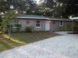 featured image of 1067 41st St