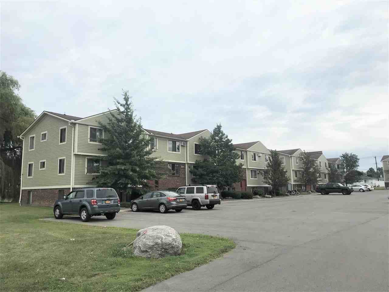 The Flats on French (1331) - Photo 7 of 8