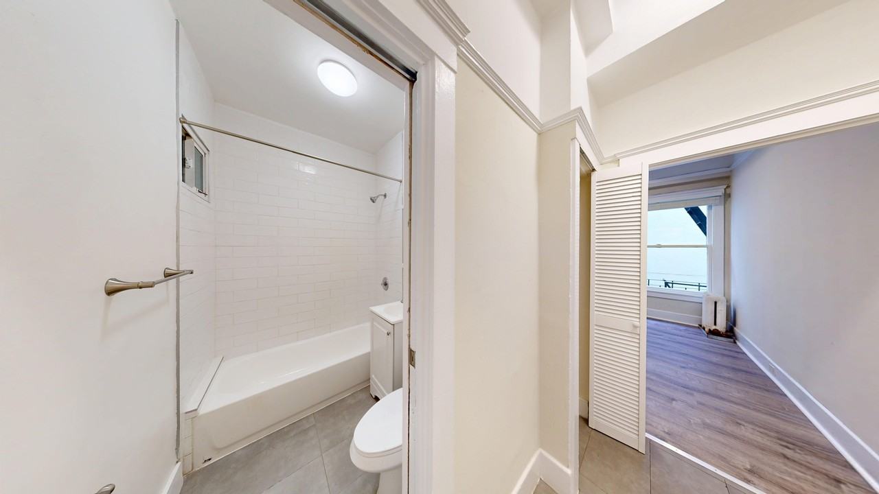 124 Mason Street - Photo 3 of 16