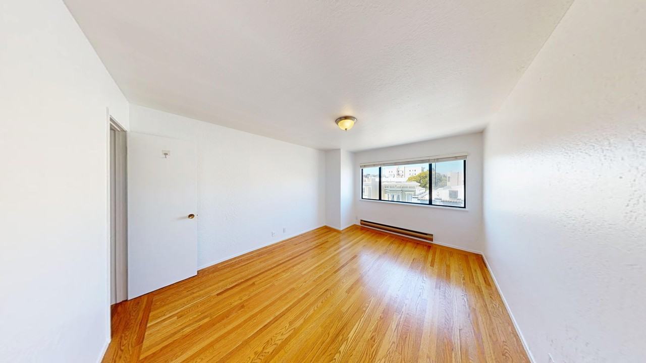 2038 Divisadero Street - Photo 3 of 33