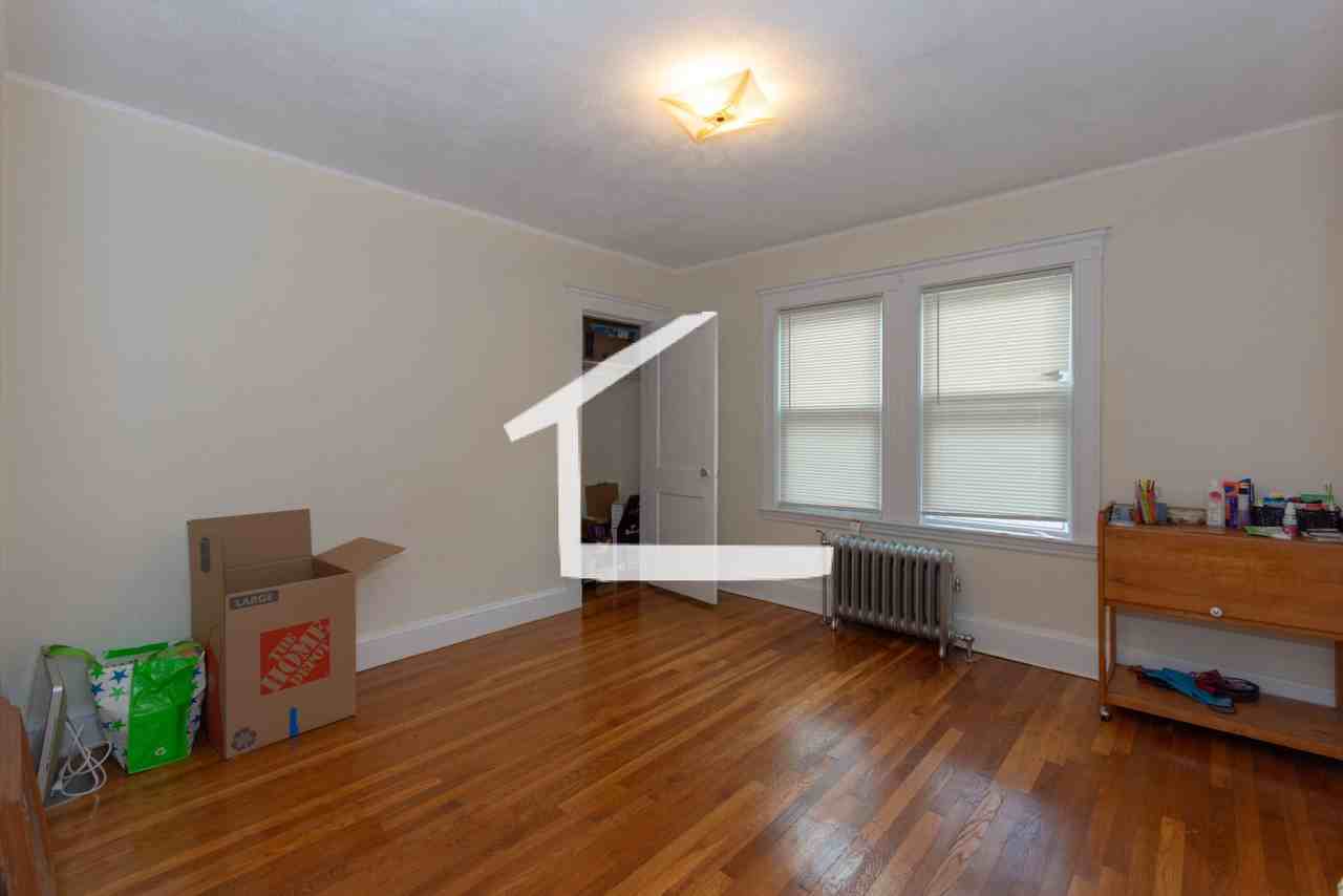 Greycliff Rd #2 - Photo 5 of 11
