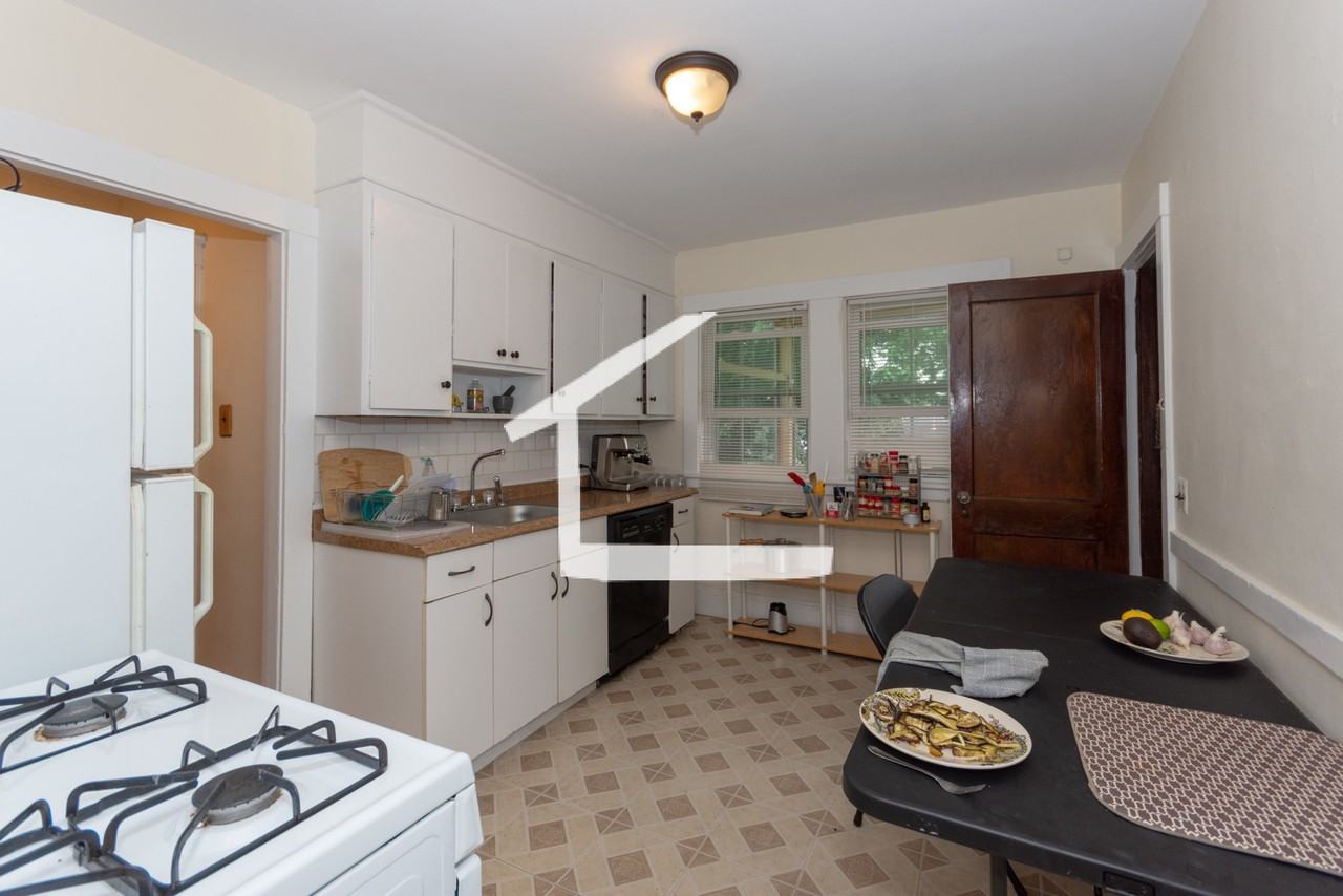 Greycliff Rd #2 - Photo 7 of 11