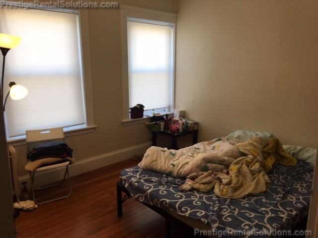 Gardner St. & Harvard #10 - Photo 3 of 9